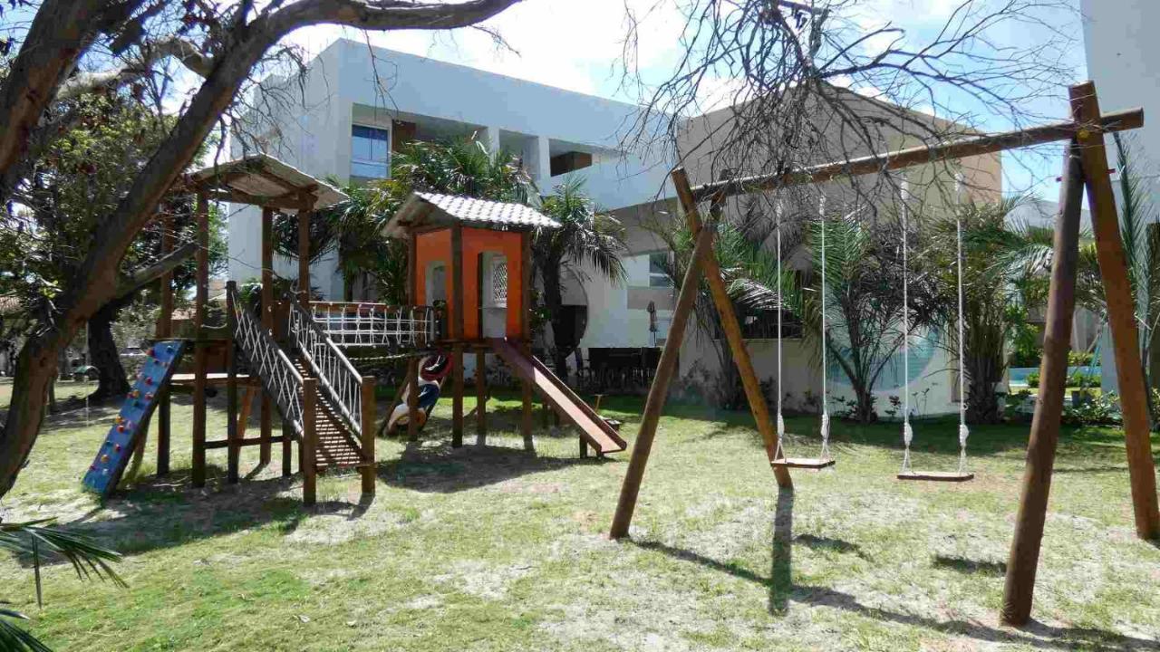 Apto Guarajuba Praia Condominio Porto Smeralda-100 Metros Da Praia Luaran gambar