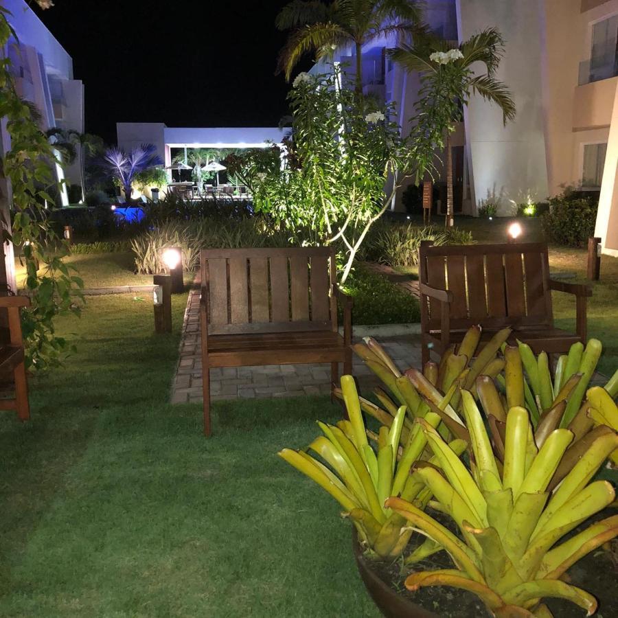 Apto Guarajuba Praia Condominio Porto Smeralda-100 Metros Da Praia Luaran gambar
